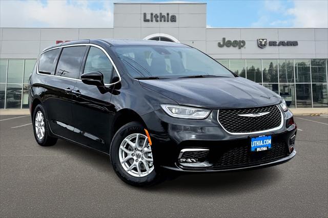 2025 Chrysler Pacifica PACIFICA SELECT