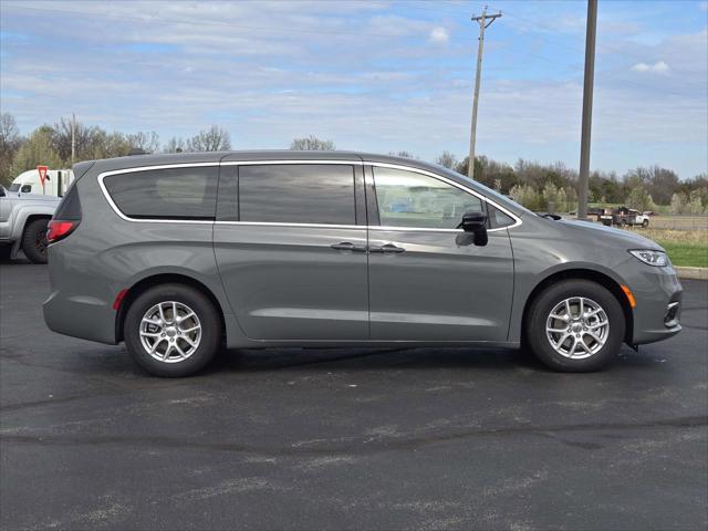 2025 Chrysler Pacifica PACIFICA SELECT