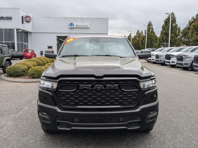 2025 RAM Ram 1500 RAM 1500 TRADESMAN CREW CAB 4X4 57 BOX