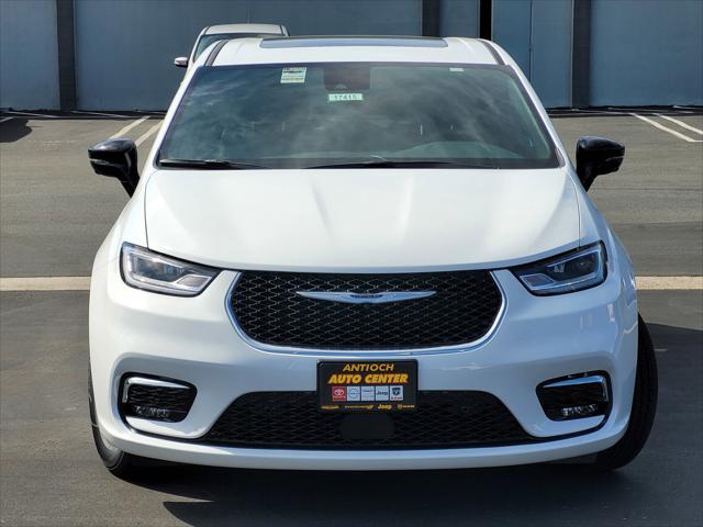 2025 Chrysler Pacifica PACIFICA SELECT