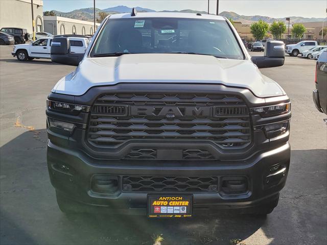 2025 RAM Ram 2500 RAM 2500 TRADESMAN CREW CAB 4X4 64 BOX