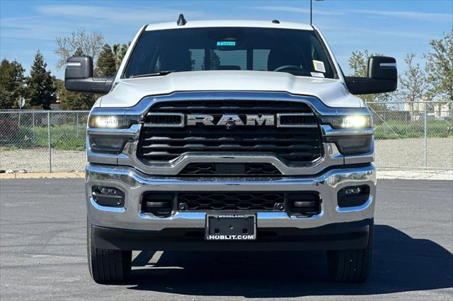 2025 RAM Ram 2500 RAM 2500 TRADESMAN CREW CAB 4X4 64 BOX