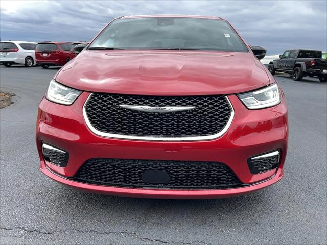 2025 Chrysler Pacifica PACIFICA SELECT