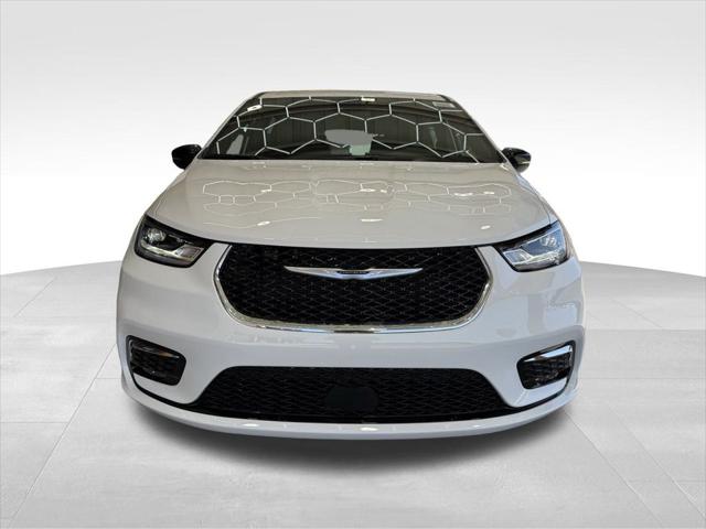 2025 Chrysler Pacifica PACIFICA SELECT