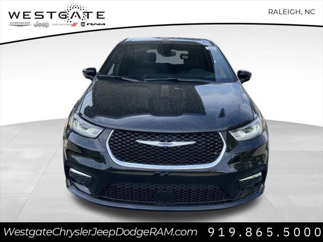 2025 Chrysler Pacifica PACIFICA SELECT