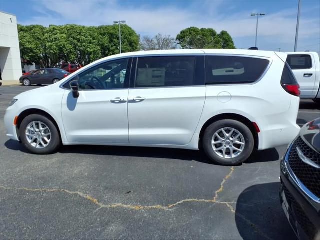 2025 Chrysler Pacifica PACIFICA SELECT