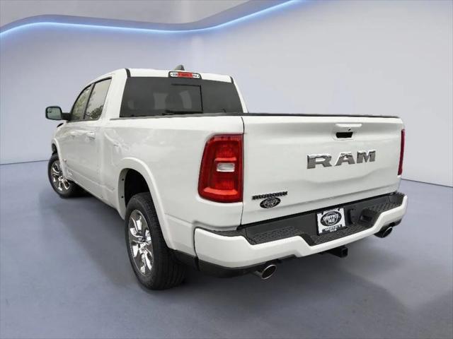 2025 RAM Ram 1500 RAM 1500 BIG HORN CREW CAB 4X2 64 BOX