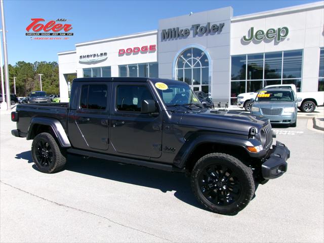 2025 Jeep Gladiator GLADIATOR NIGHTHAWK 4X4 2025 Jeep Gladiator GLADIATOR NIGHTHAWK 4X4