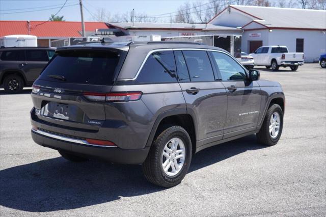2025 Jeep Grand Cherokee GRAND CHEROKEE LAREDO 4X4