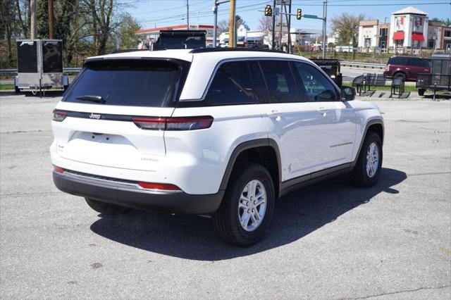 2025 Jeep Grand Cherokee GRAND CHEROKEE LAREDO 4X4