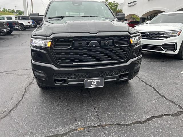 2025 RAM Ram 1500 RAM 1500 TRADESMAN CREW CAB 4X4 57 BOX