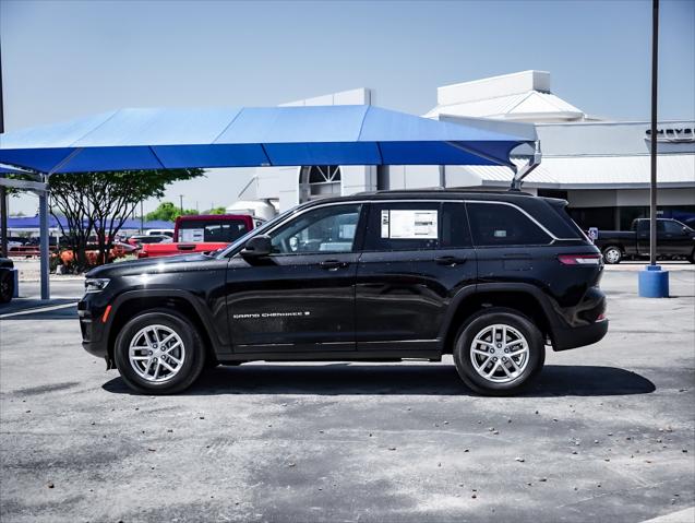 2025 Jeep Grand Cherokee GRAND CHEROKEE LAREDO X 4X2