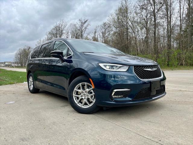 2025 Chrysler Pacifica PACIFICA SELECT