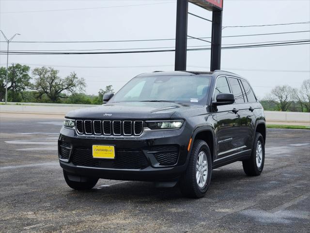 2025 Jeep Grand Cherokee GRAND CHEROKEE LAREDO 4X4