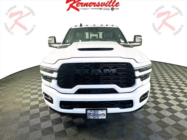 2025 RAM Ram 3500 RAM 3500 LIMITED CREW CAB 4X4 64 BOX