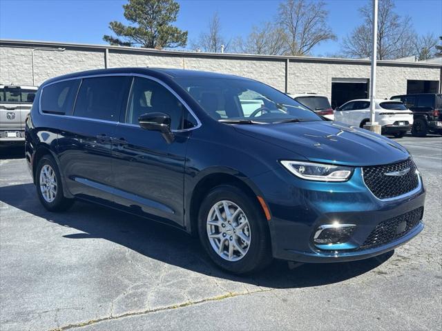 2025 Chrysler Pacifica PACIFICA SELECT