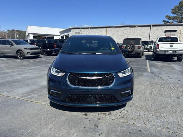 2025 Chrysler Pacifica PACIFICA SELECT