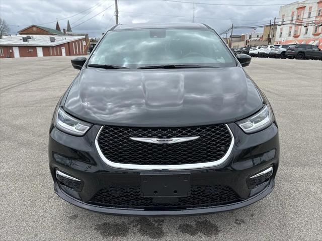2025 Chrysler Pacifica PACIFICA SELECT
