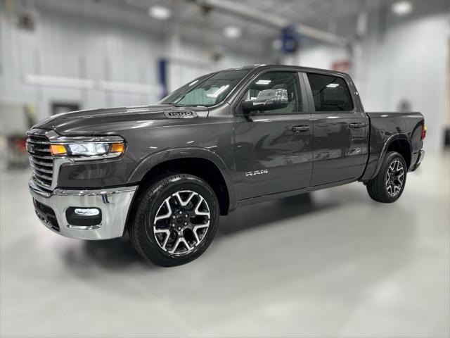 2025 RAM Ram 1500 RAM 1500 LARAMIE CREW CAB 4X4 57 BOX