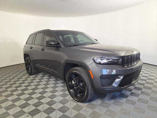 2025 Jeep Grand Cherokee GRAND CHEROKEE ALTITUDE X 4X2