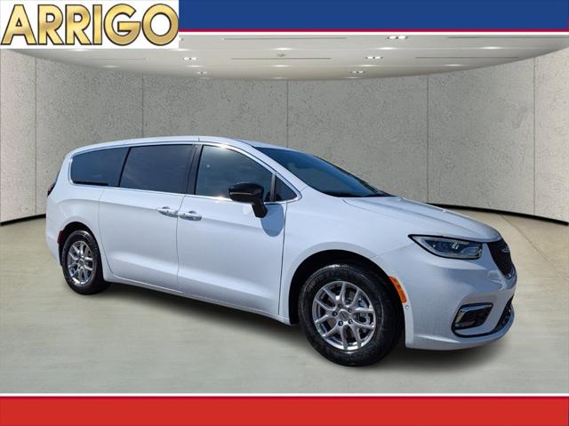 2025 Chrysler Pacifica PACIFICA SELECT