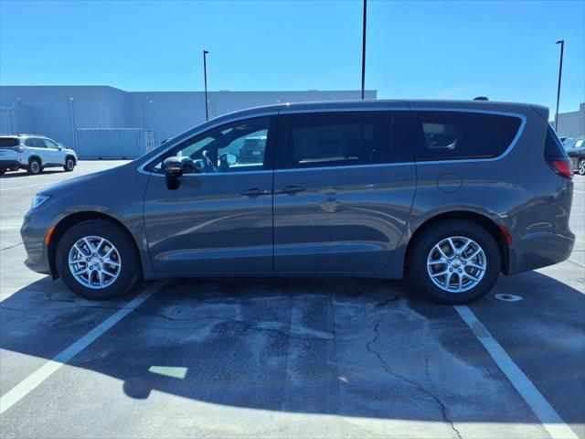 2025 Chrysler Pacifica PACIFICA SELECT