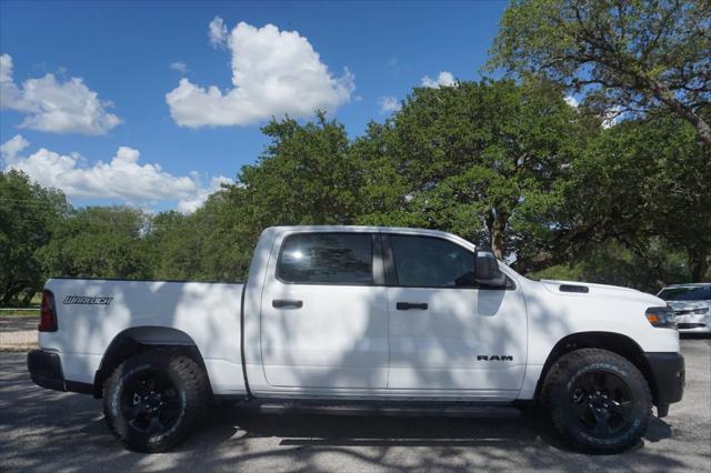 2025 RAM Ram 1500 RAM 1500 WARLOCK CREW CAB 4X4 57 BOX