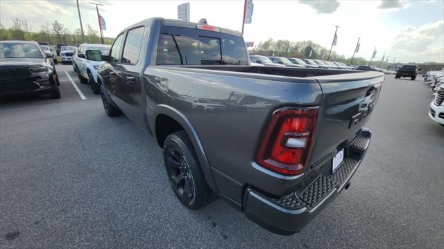 2025 RAM Ram 1500 RAM 1500 BIG HORN CREW CAB 4X2 57 BOX
