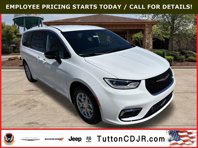 2025 Chrysler Pacifica PACIFICA SELECT