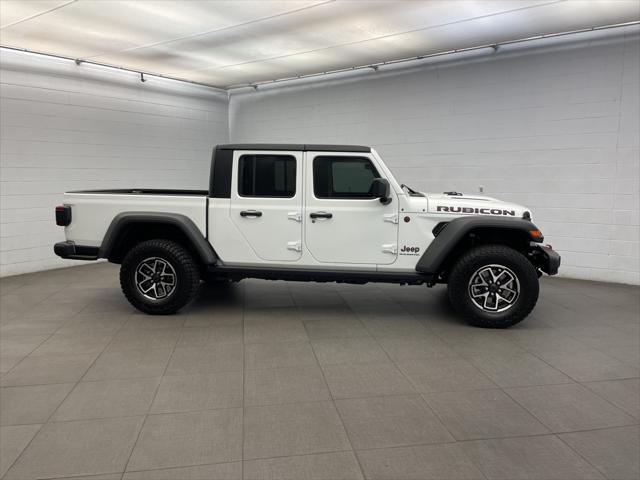 2025 Jeep Gladiator GLADIATOR RUBICON 4X4
