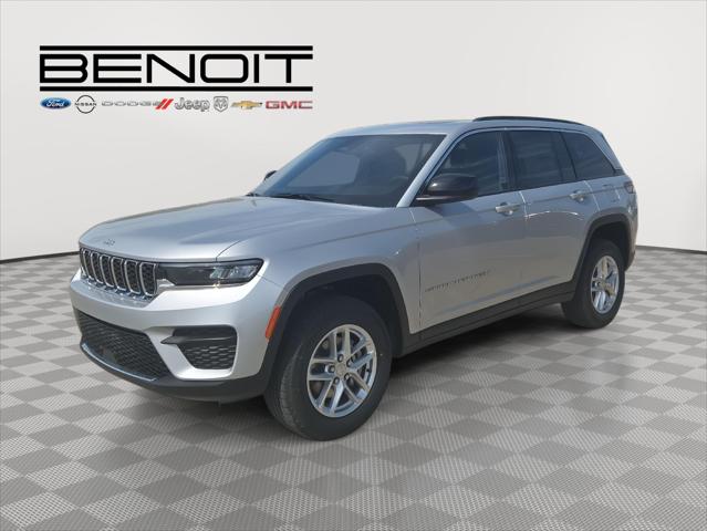 2025 Jeep Grand Cherokee GRAND CHEROKEE LAREDO X 4X2