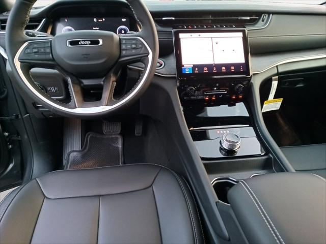 2025 Jeep Grand Cherokee GRAND CHEROKEE LIMITED 4X2