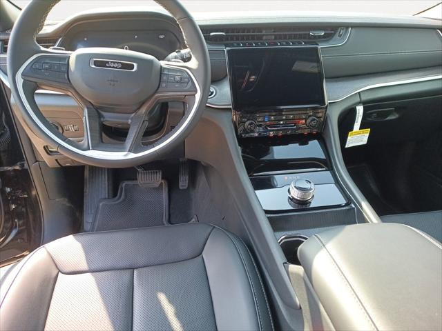 2025 Jeep Grand Cherokee GRAND CHEROKEE LIMITED 4X2