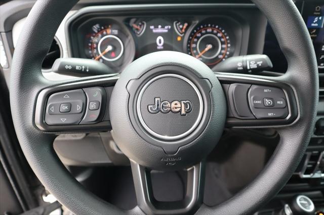 2025 Jeep Gladiator GLADIATOR NIGHTHAWK 4X4