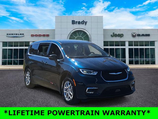 2025 Chrysler Pacifica PACIFICA SELECT