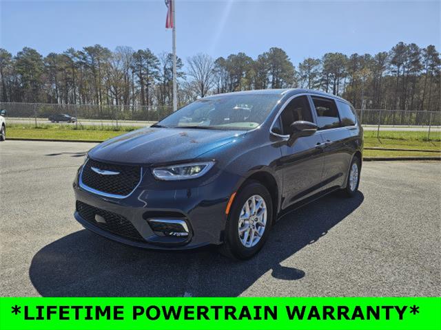 2025 Chrysler Pacifica PACIFICA SELECT