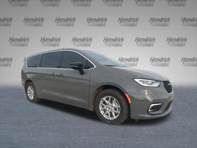 2025 Chrysler Pacifica PACIFICA SELECT