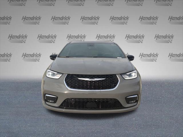 2025 Chrysler Pacifica PACIFICA SELECT