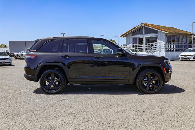 2025 Jeep Grand Cherokee GRAND CHEROKEE LIMITED 4X2