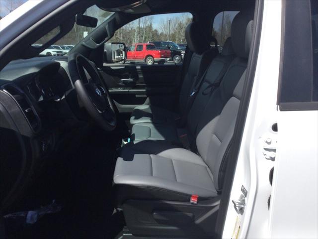 2025 RAM Ram 1500 RAM 1500 TRADESMAN QUAD CAB 4X4 64 BOX