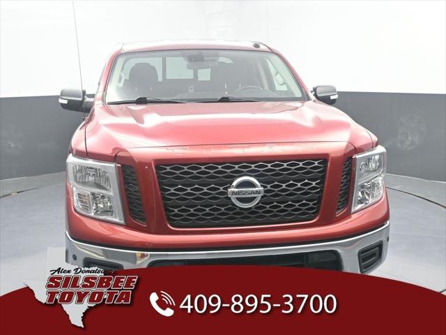 2019 Nissan TITAN SV