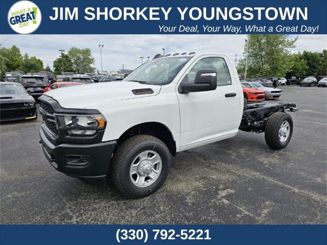 2024 RAM Ram 3500 Chassis Cab RAM 3500 TRADESMAN CHASSIS REGULAR CAB 4X4 60 CA 2024 RAM Ram 3500 Chassis Cab RAM 3500 TRADESMAN CHASSIS REGULAR CAB 4X4 60 CA