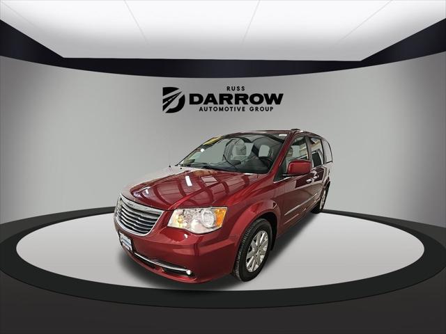 2016 Chrysler Town and Country Touring