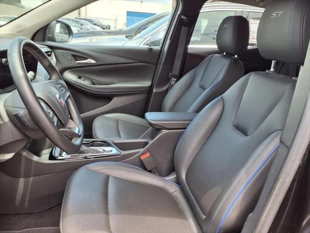2025 Buick Encore GX Sport Touring FWD