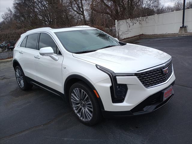 2024 Cadillac XT4 FWD Premium Luxury