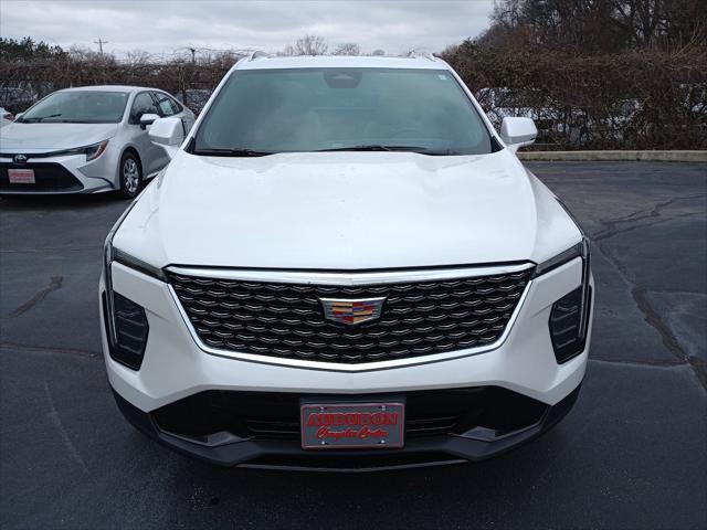 2024 Cadillac XT4 FWD Premium Luxury