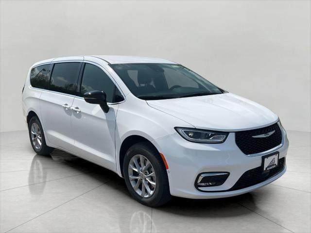 2025 Chrysler Pacifica PACIFICA SELECT AWD