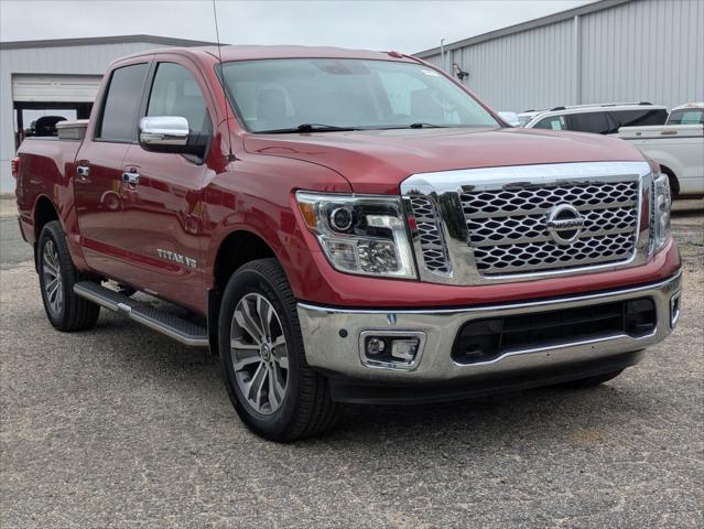 2019 Nissan TITAN SL