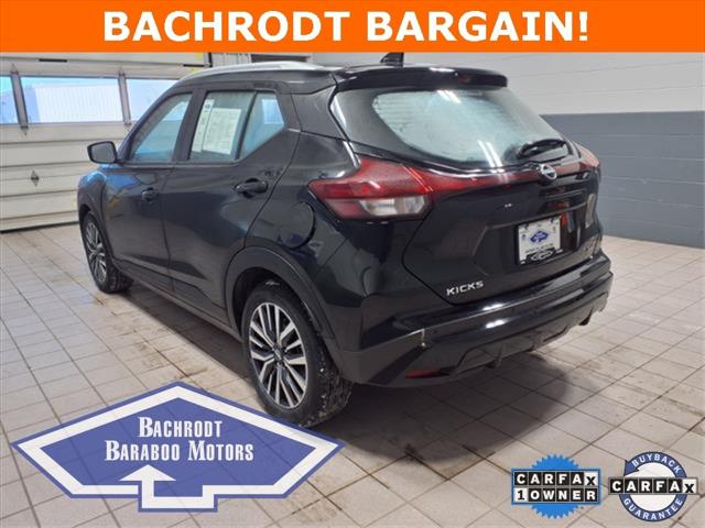 2022 Nissan Kicks SV Xtronic CVT