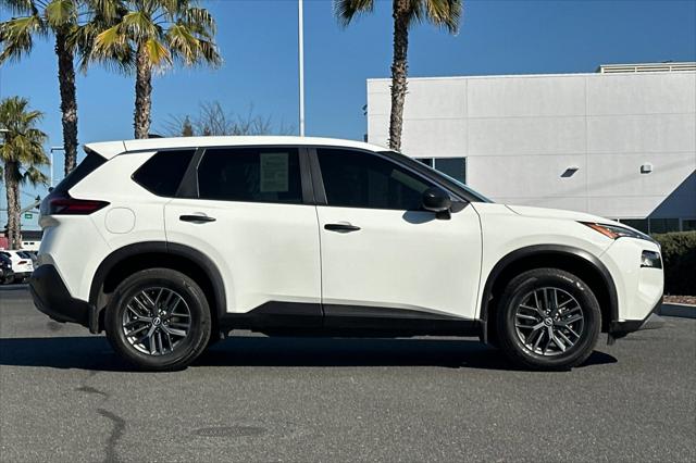 2022 Nissan Rogue S FWD
